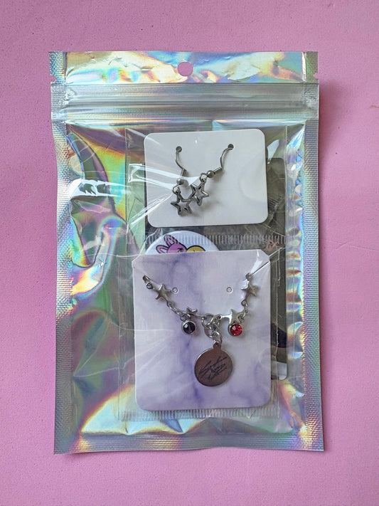 Lote merch (no oficial) temática Stray Kids